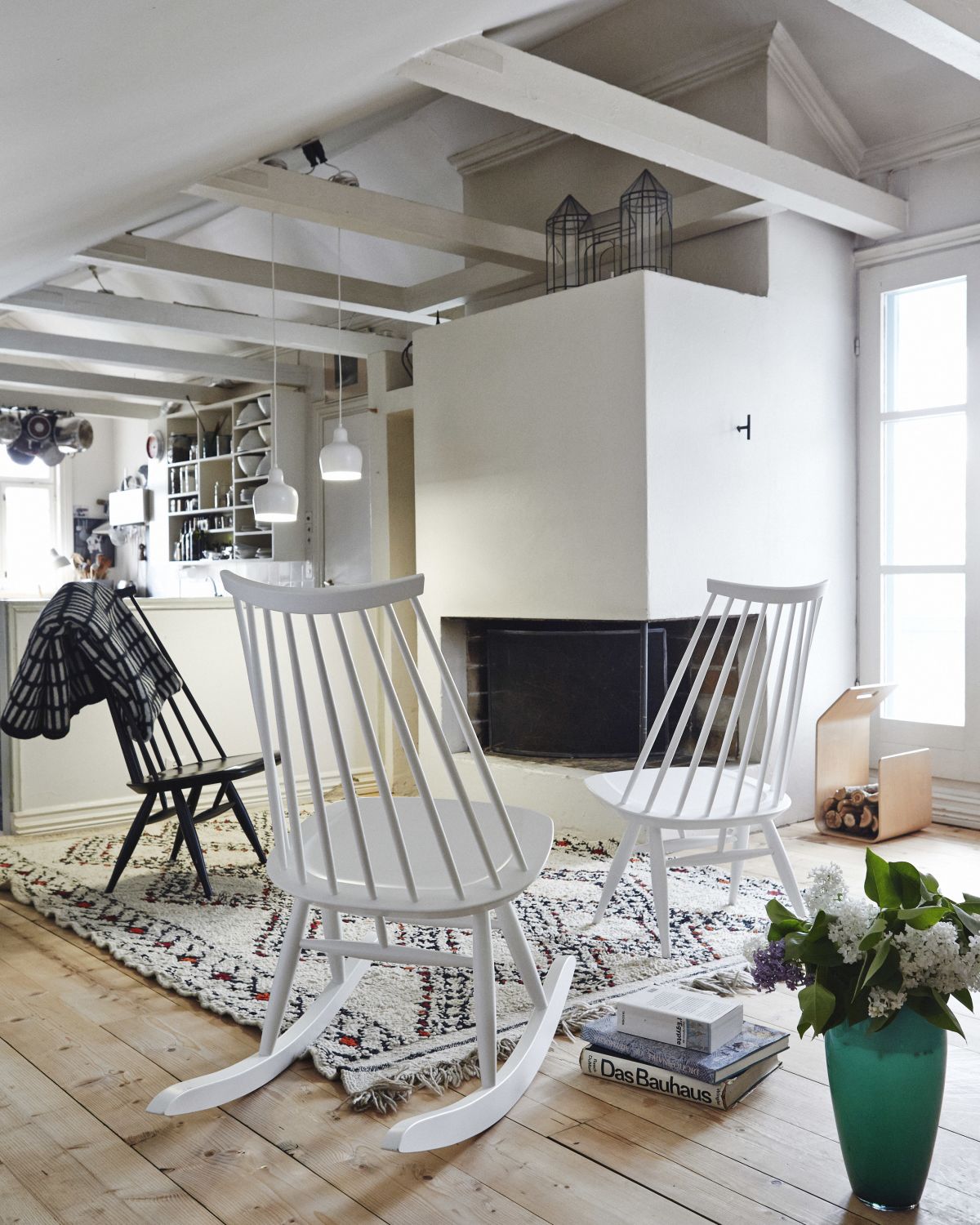 Mademoiselle Rocking Chair white lacquer