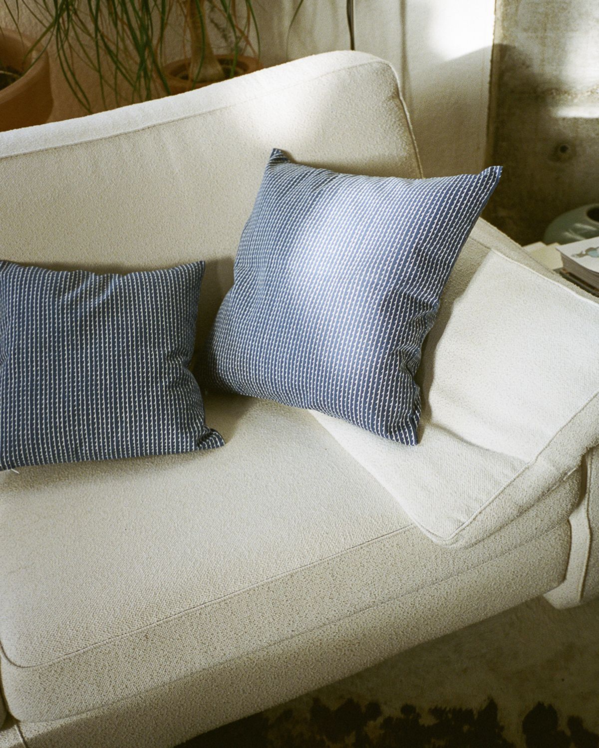 Rivi Cushion Covers blue_white