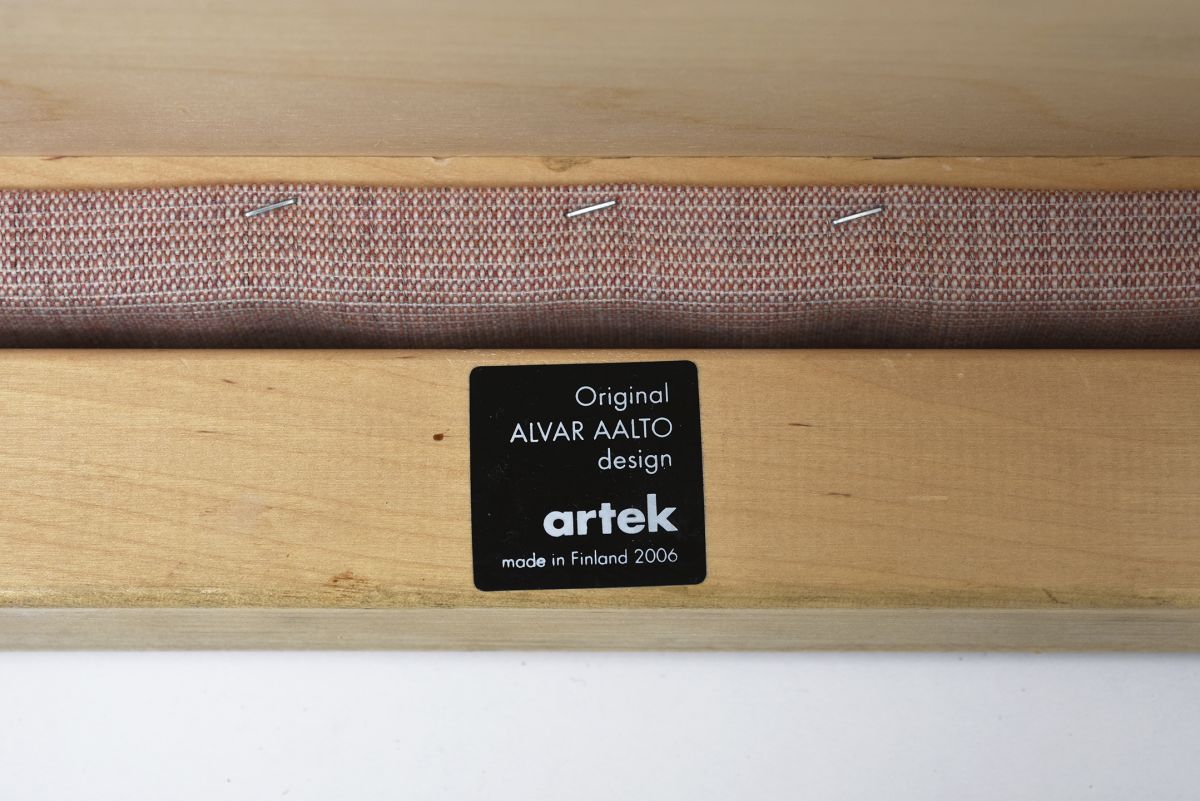 Aalto Alvar Chair 611 natural x red 07