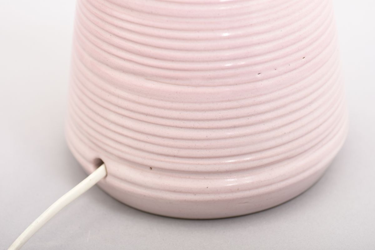 Anonymous Ceramic table lamp pink 07