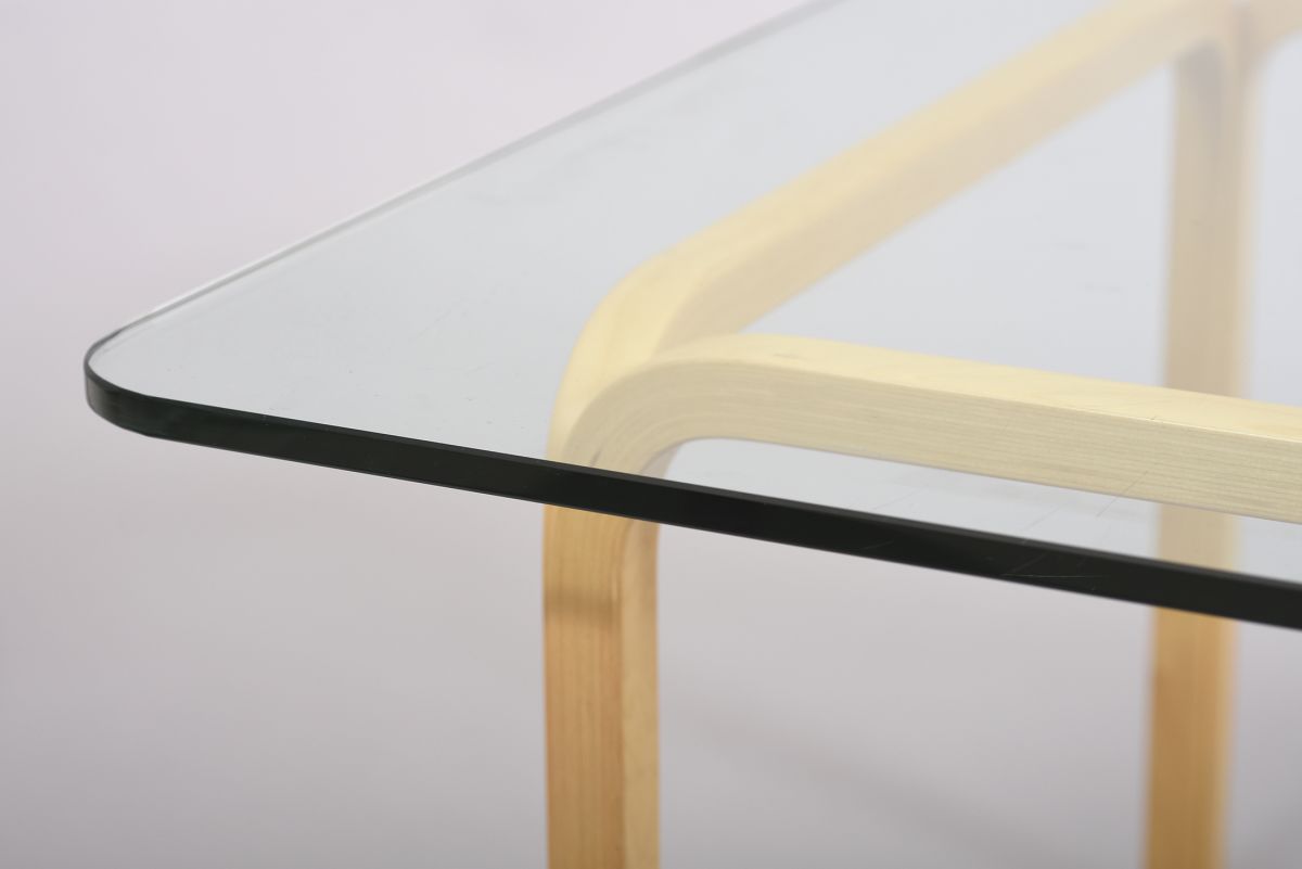 Aalto Alvar Table A805a 79x79 02