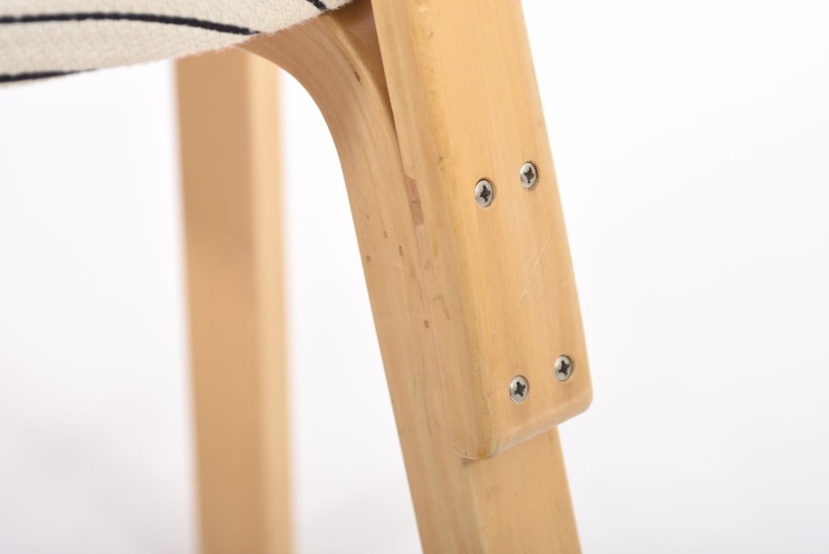 Aalto Alvar Chair 69 stripe 06