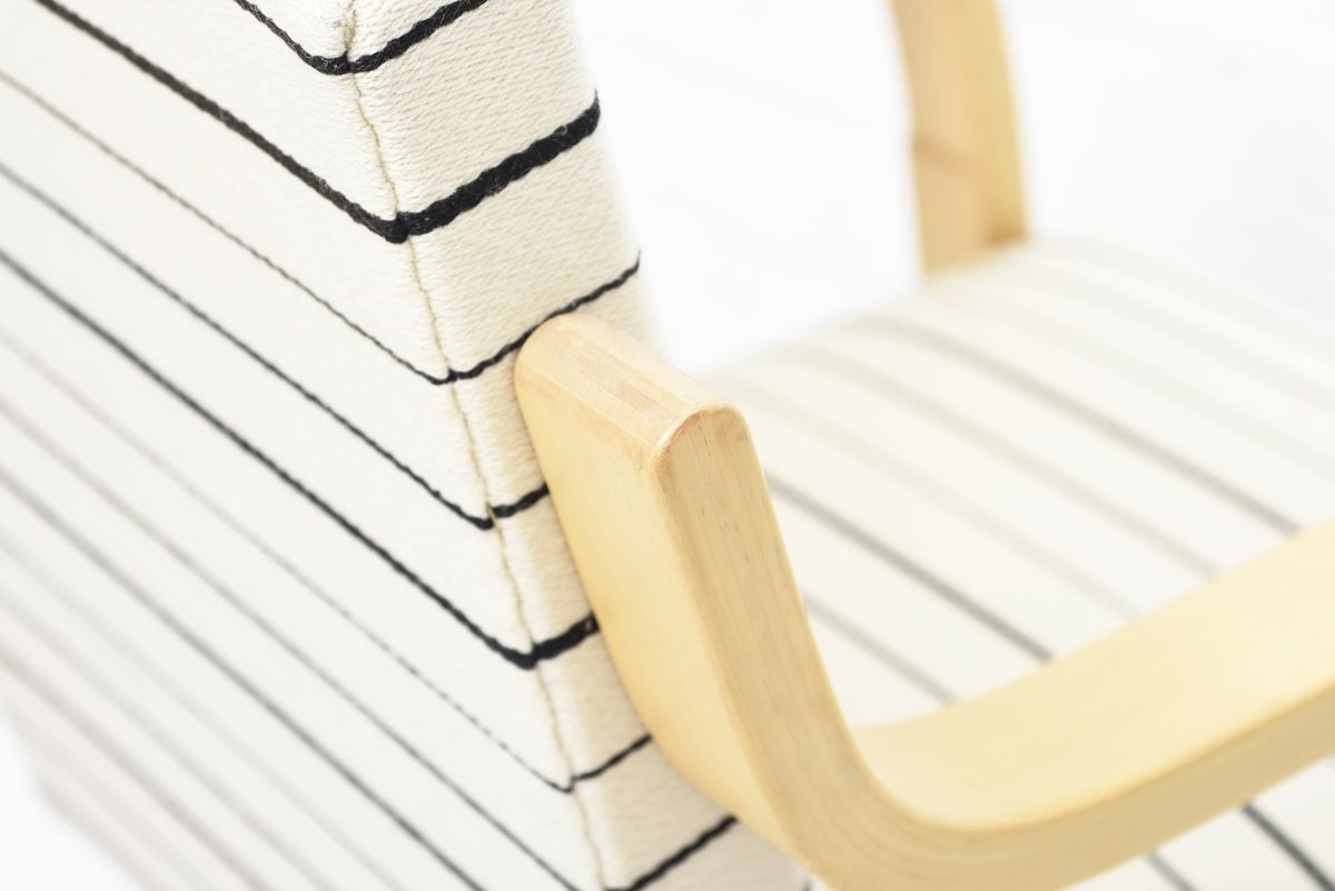 Aalto Alvar Armchair 402 artek fabric 05