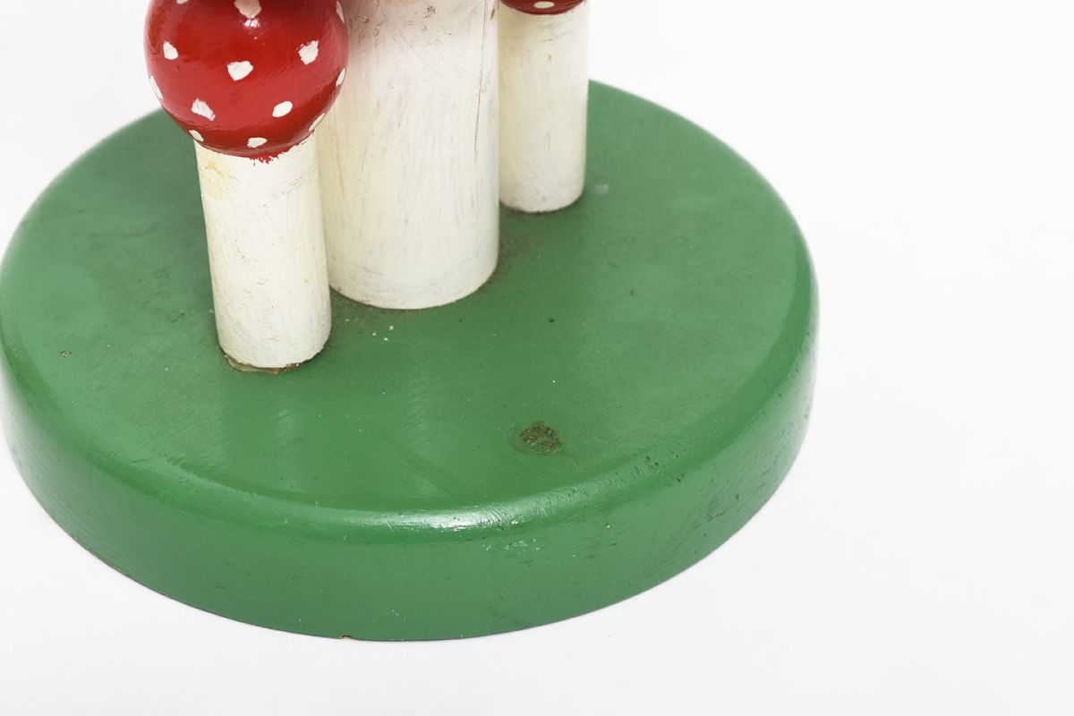 Folky Mushroom Stool2 details4