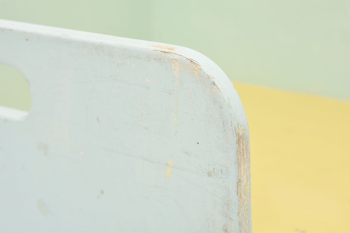 Anonymou-Turnable-Kids-Chair_detail4