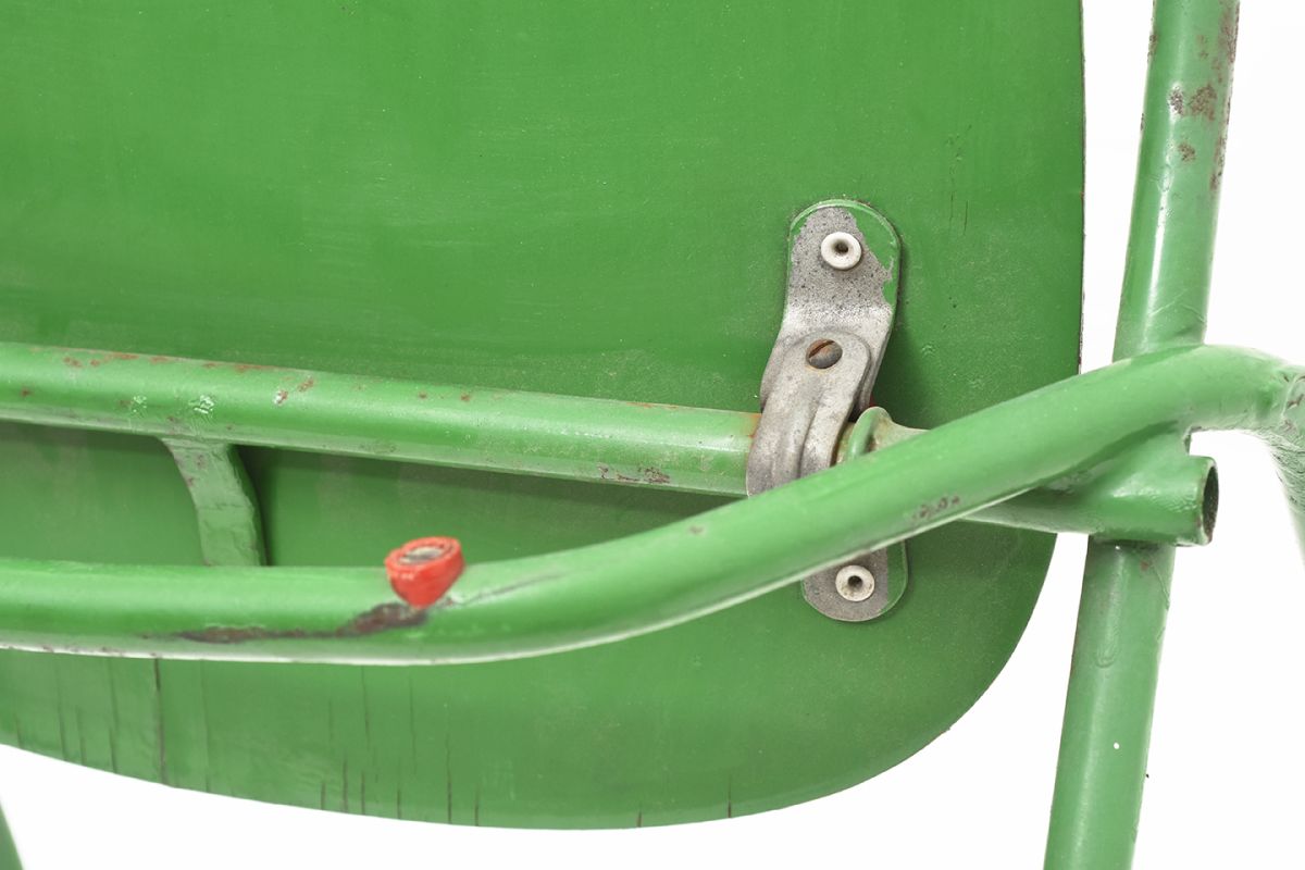 Tapiovaara-Ilmari-Nana-Armchair-Metal-Armrest_detail12