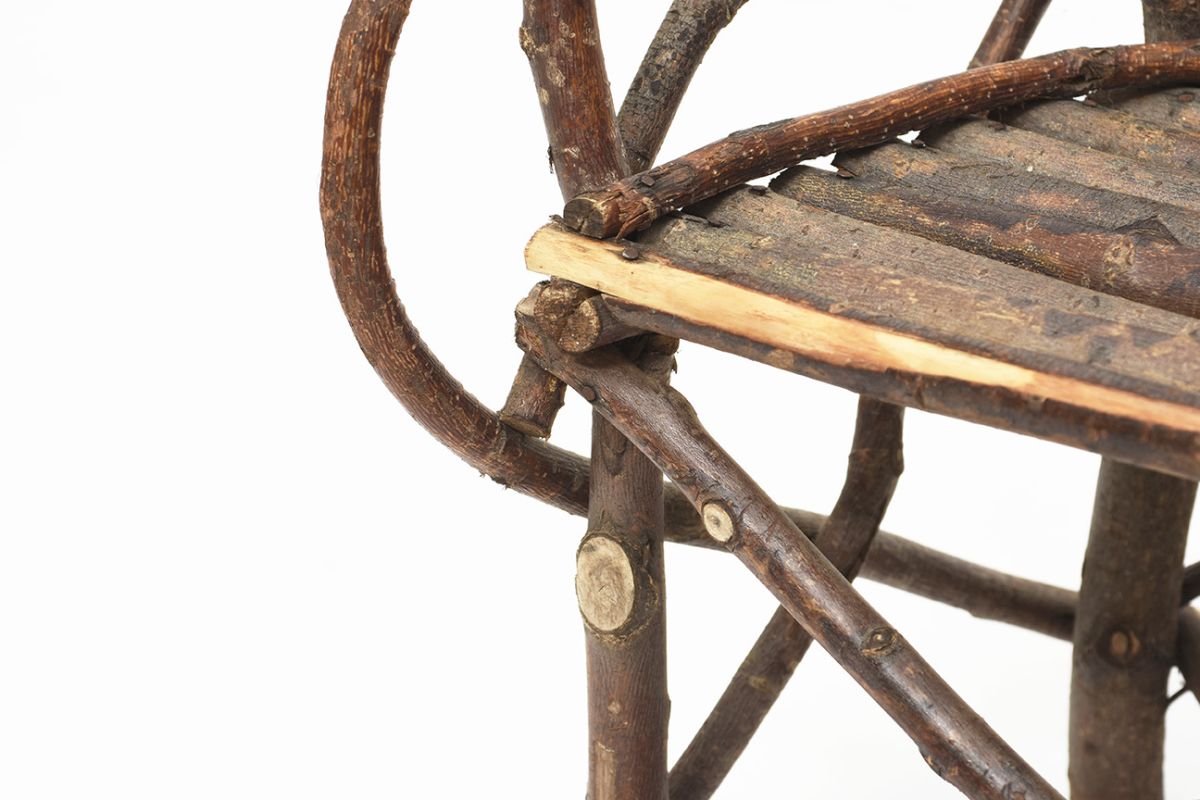 Bentwood-Kids-Chairs-details10