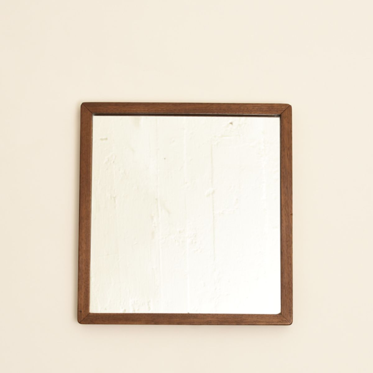 Aalto-Alvar_square-mirror