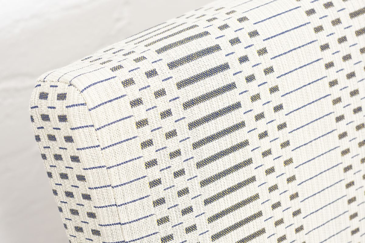 Tapiovaala-Ilmari-Armchair-Johanna G_detail2