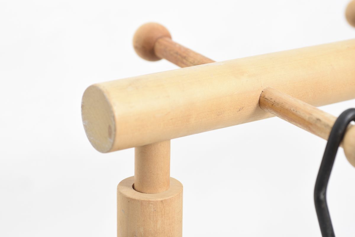 Anonymous Clothes rack iron tool 02