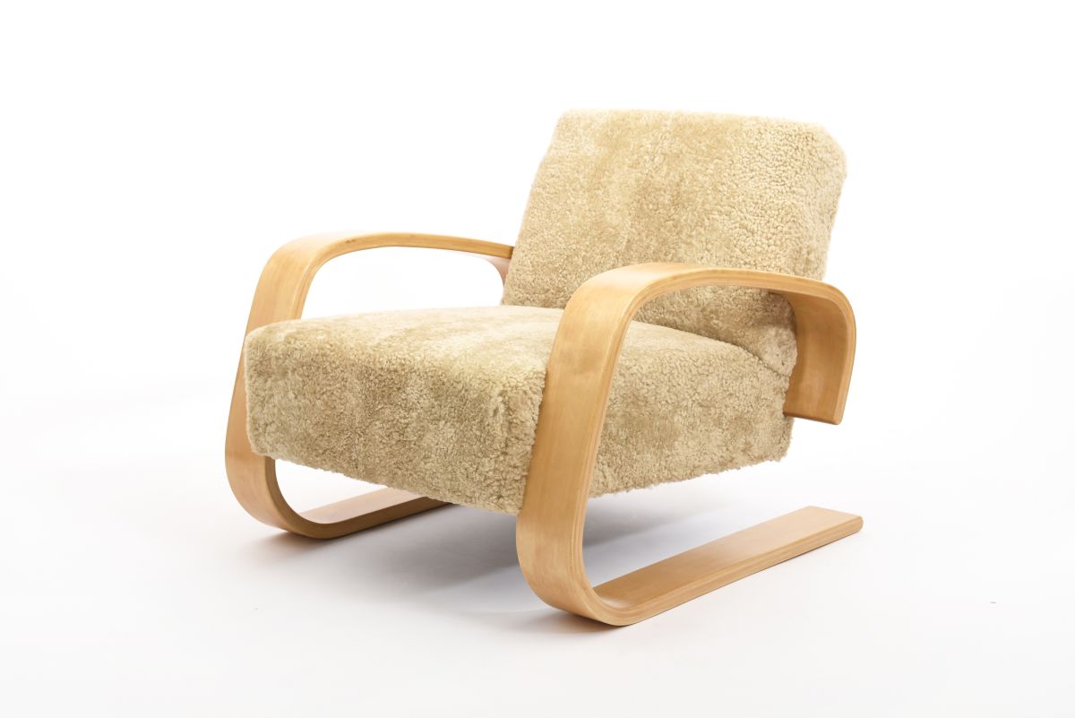 Aalto Alvar Tank chair 400 sheepskin