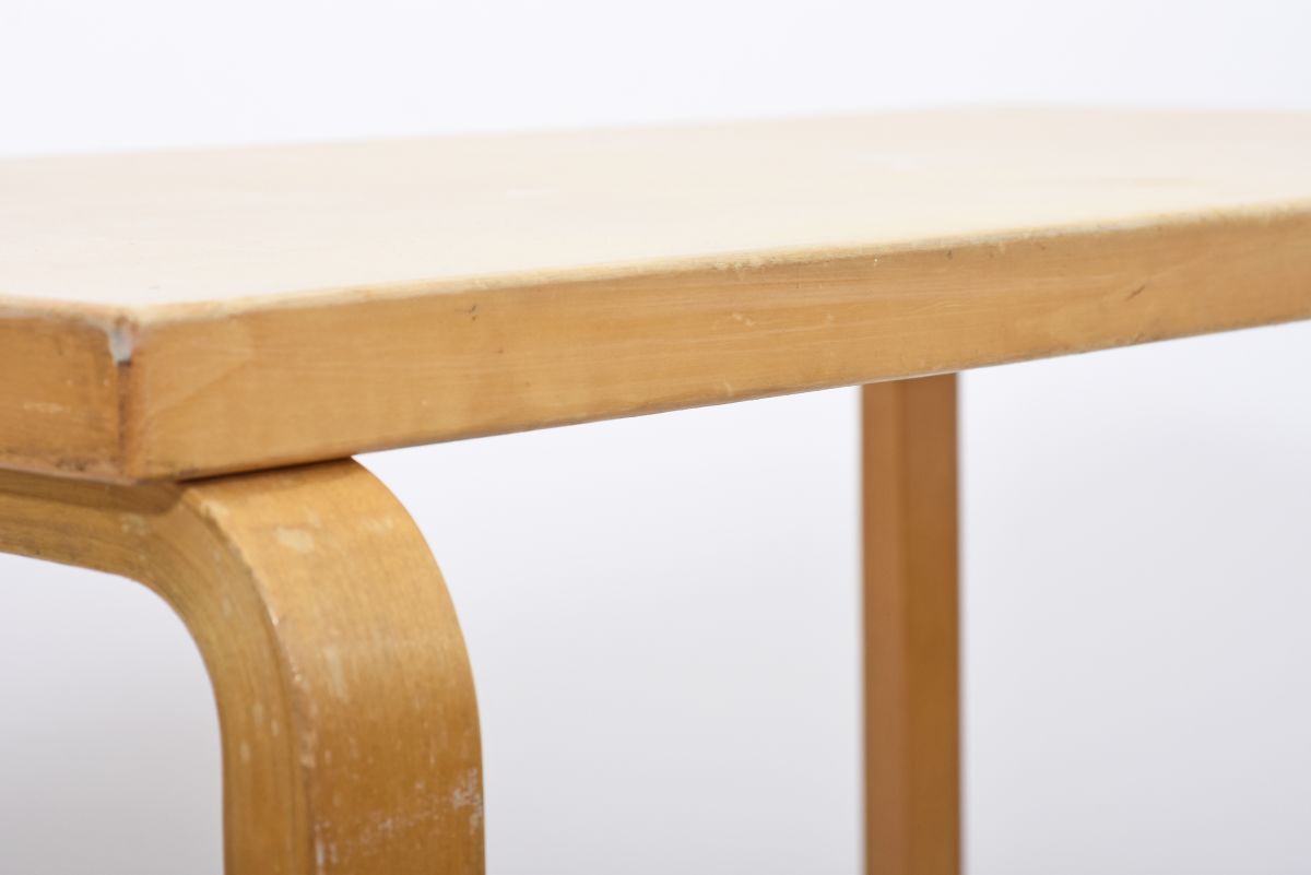 Aalto Alvar bone white lino Table 1940 04