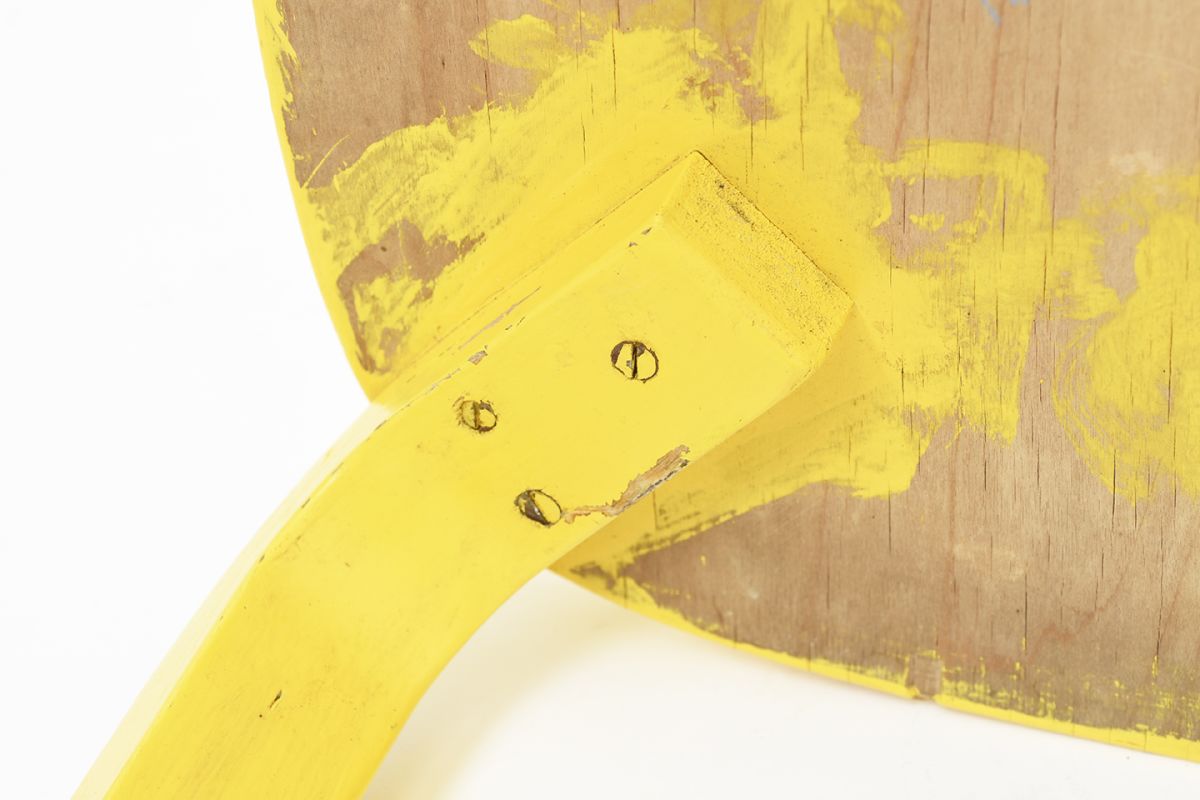 Aalto-Alvar-Chair-69-Painted-Yellow_detail12