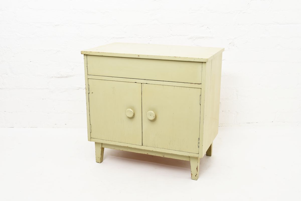 Anonymous-Cabinet-Comute-Att.Aino-Aalto