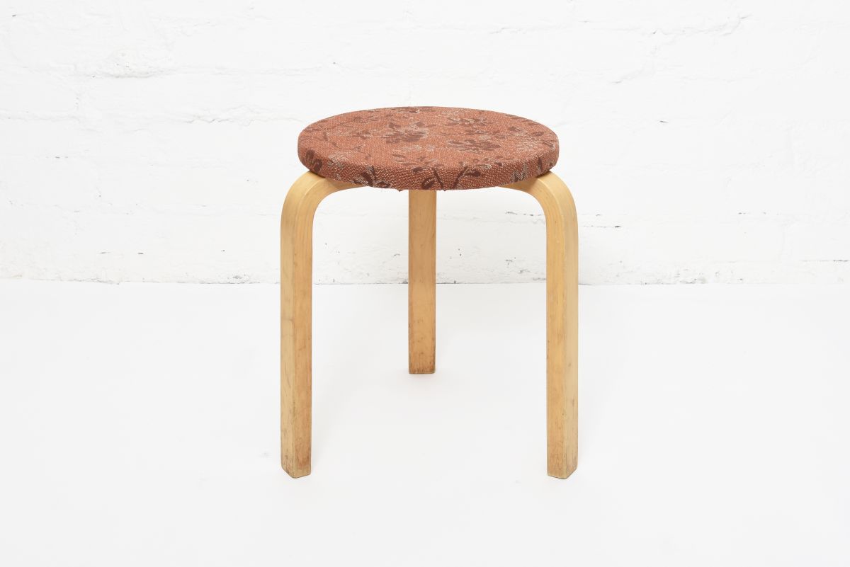 Aalto Alvar Stool60 Red flower