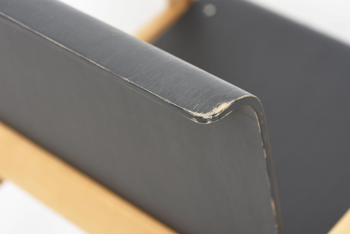 Aalto Alvar Hallway chair Birhc black 03