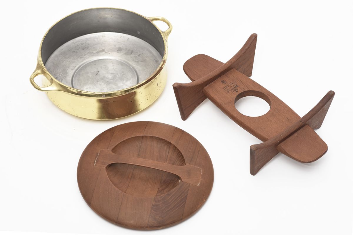 Jens-Quistgaard-Teak-Serving-Dish-details5