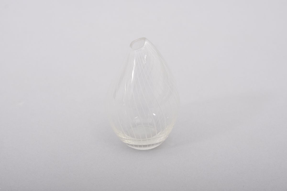 Wirkkala Tapio Glass line cut small vase