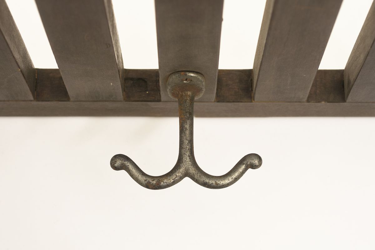 Aalto-Alvar-Early-Coat-Rack-dark-lacquered_detail5