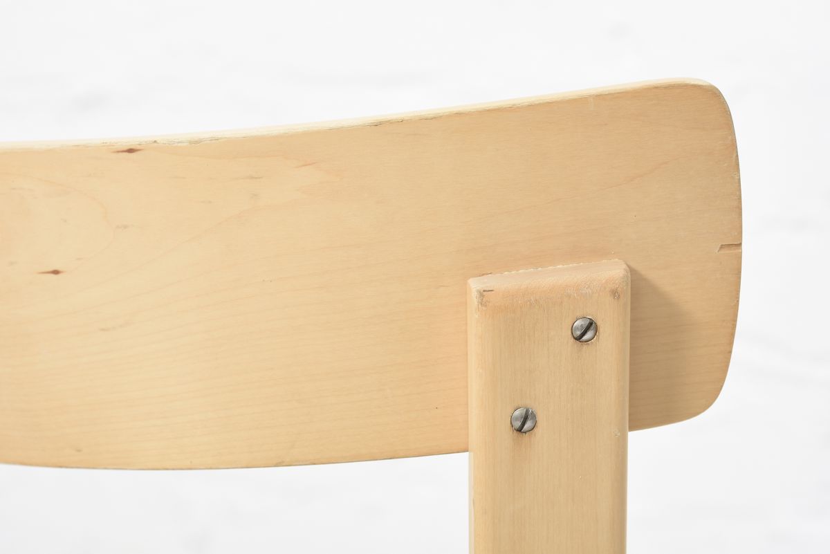 Aalto Alvar Chair 69 JG Helios 03