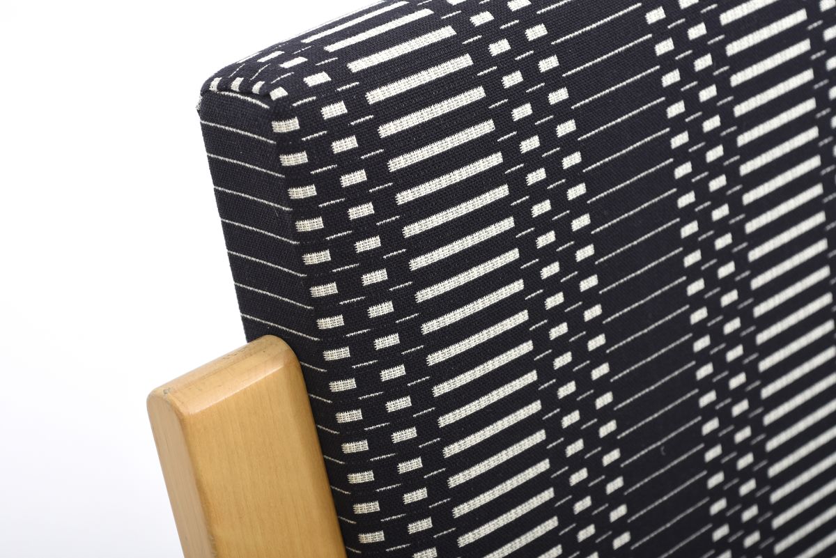 Aalto Alvar armchiar 402 JG fabric 02