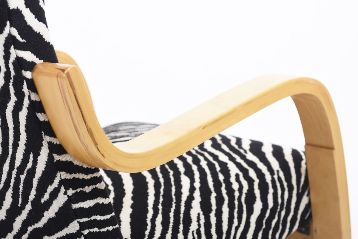 Aalto Alvar armchair 401 zebra 05