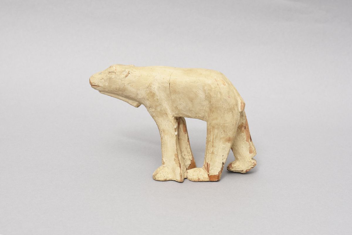 Anonymous-Wooden-Sculpture-Poler-Bear