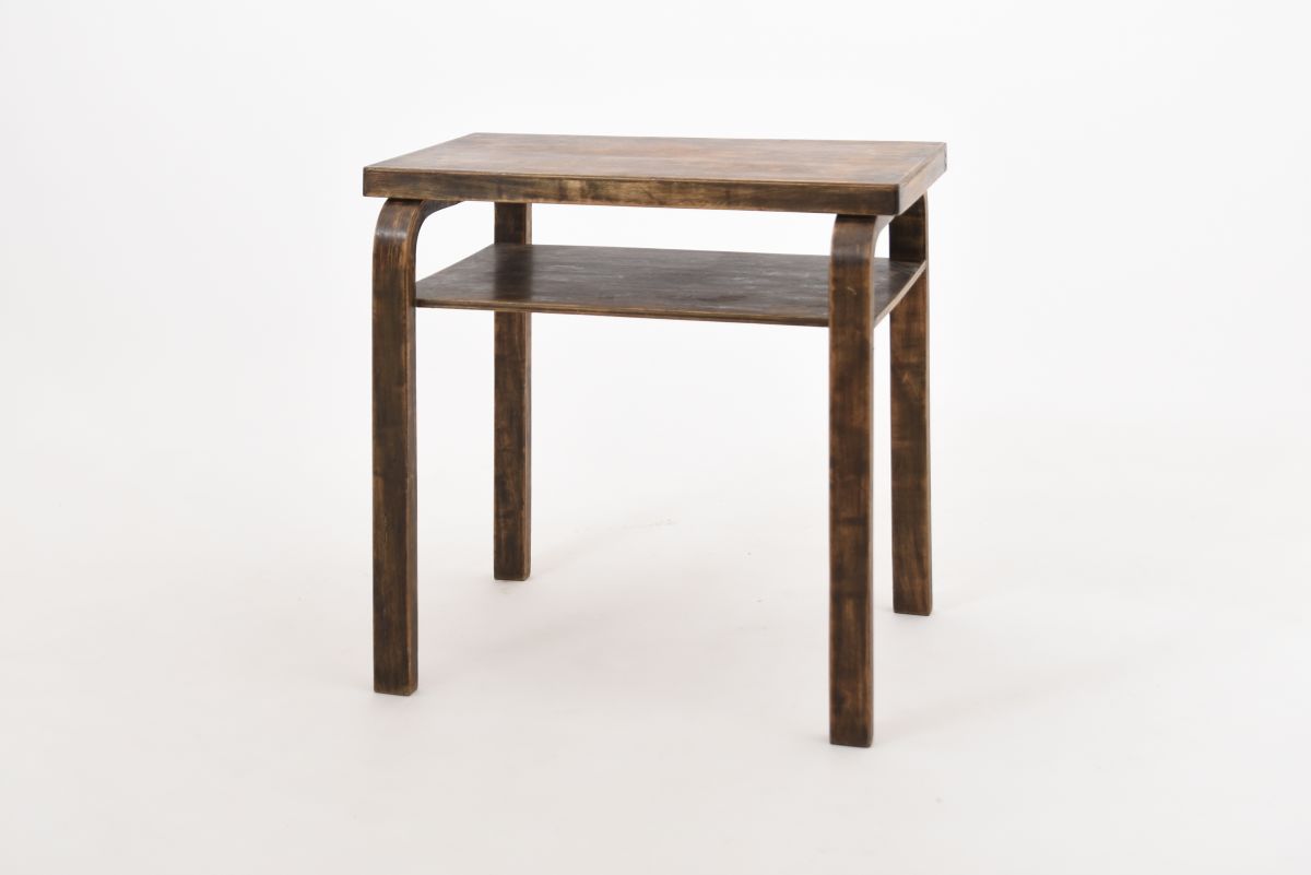 Aalto Alvar side radio table