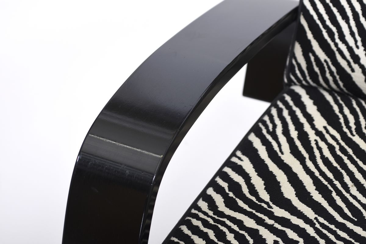 Aalto Alvar Armchair Tank high back ear zebra 06