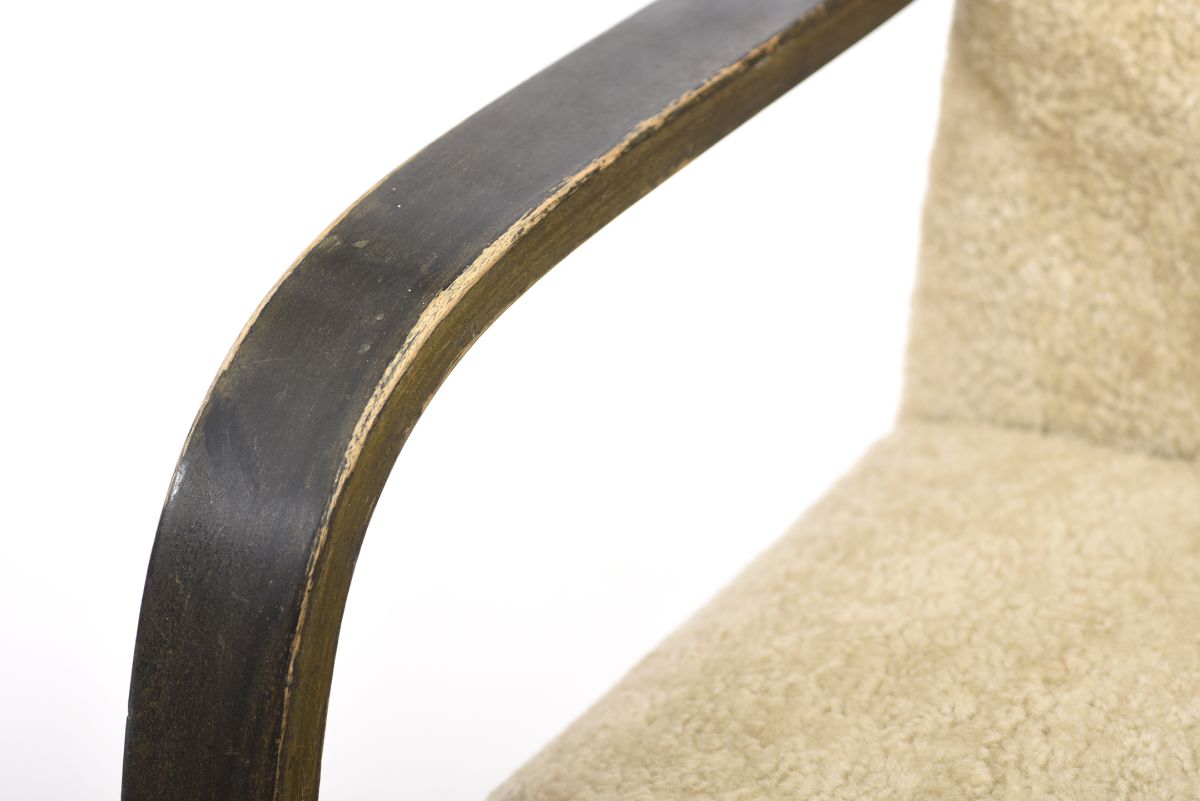 Aalto Alvar Armchair 402 browun x sheepskin 05