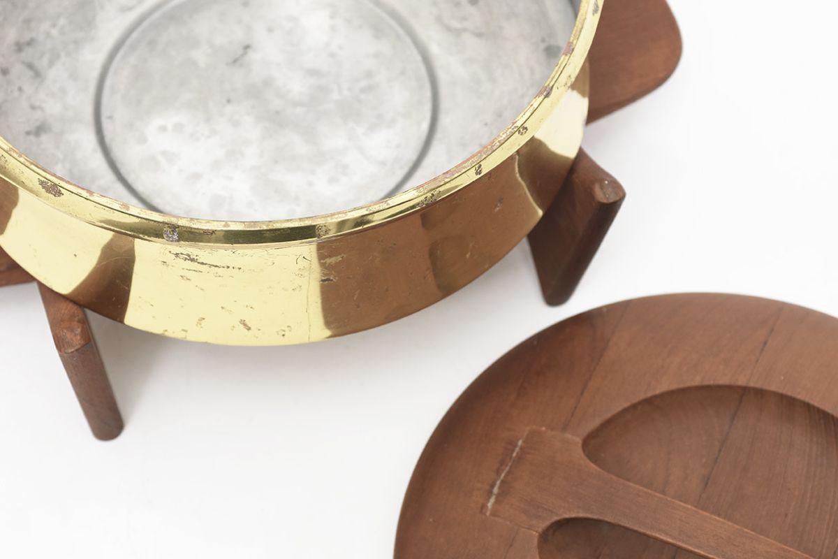 Jens-Quistgaard-Teak-Serving-Dish-details3
