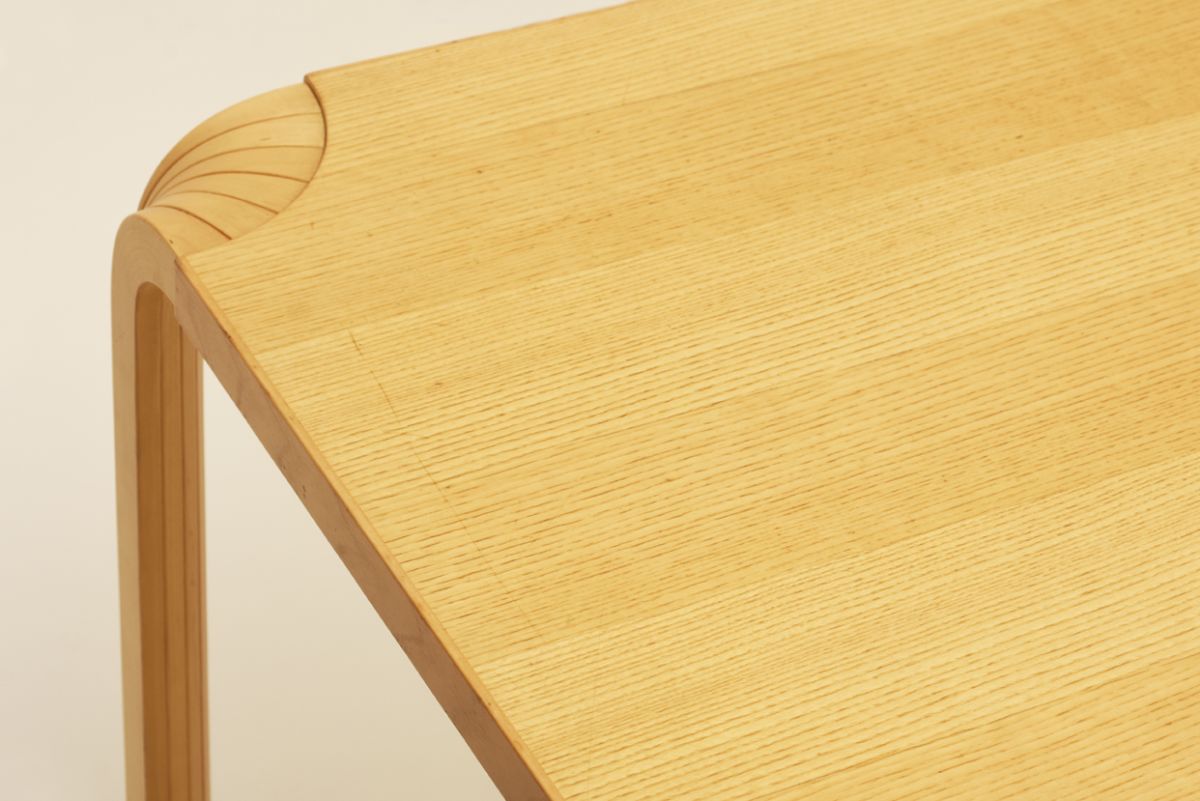 Aalto-Alvar_X-legged-Low-Table_detail3