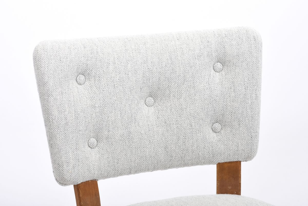 Aalto Alvar Chair 62 light gray 01