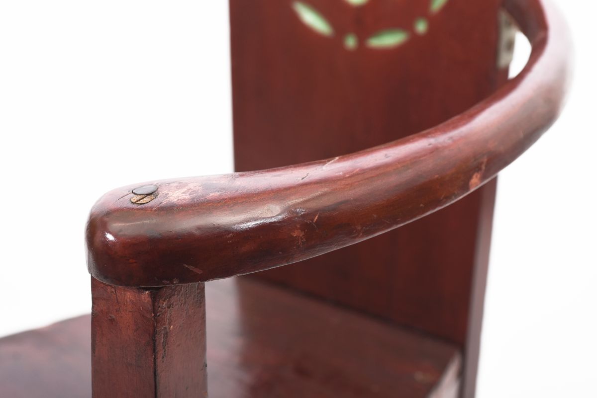 Anonymous Finnish art nouveau wooden armchair 02