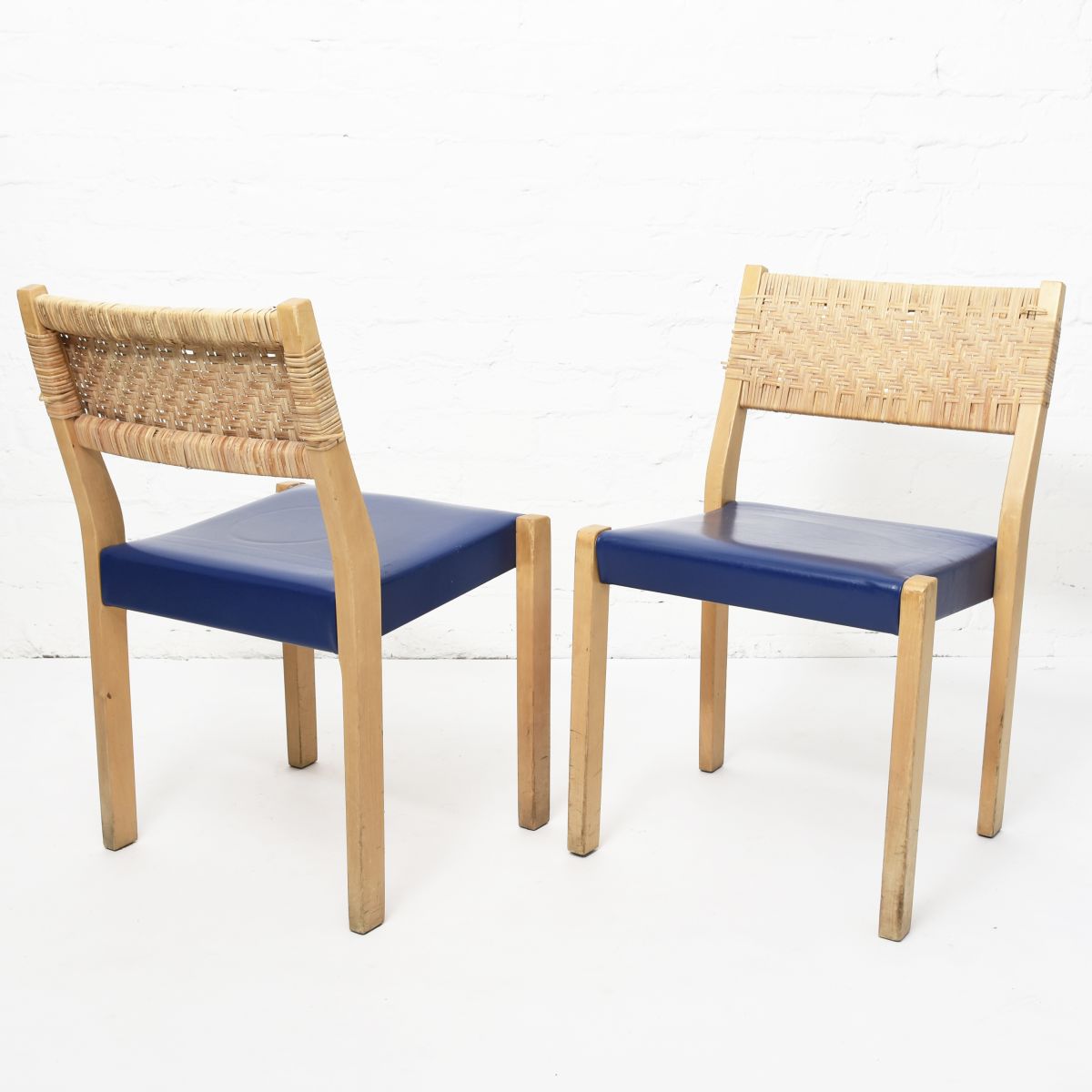 Aalto Alvar chair 611 Enzo Gutzeit