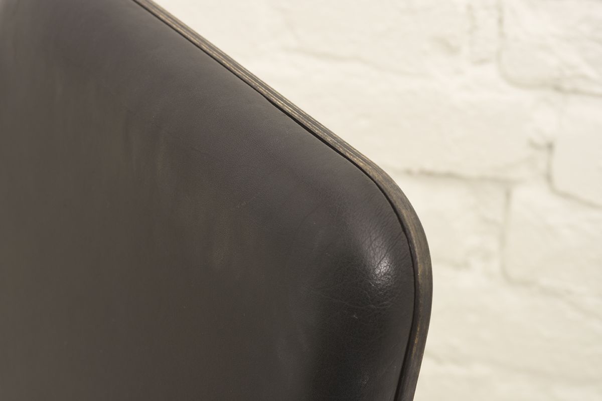 Kukkapuro-Yrjö-Side-Chair-500a-black_detail1