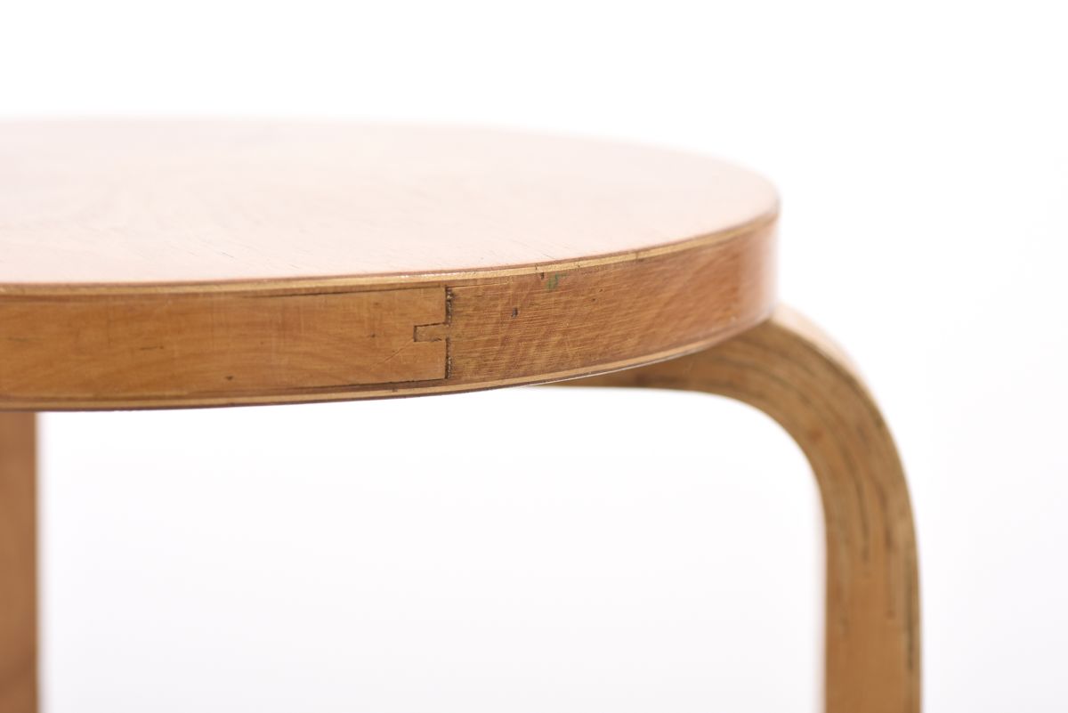 Aalto Alvar Stool 60 birch before 60s 02