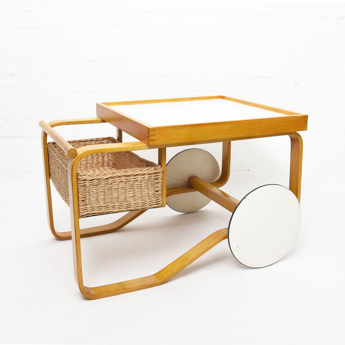 Aalto Alvar Tea trolley 900 1950s