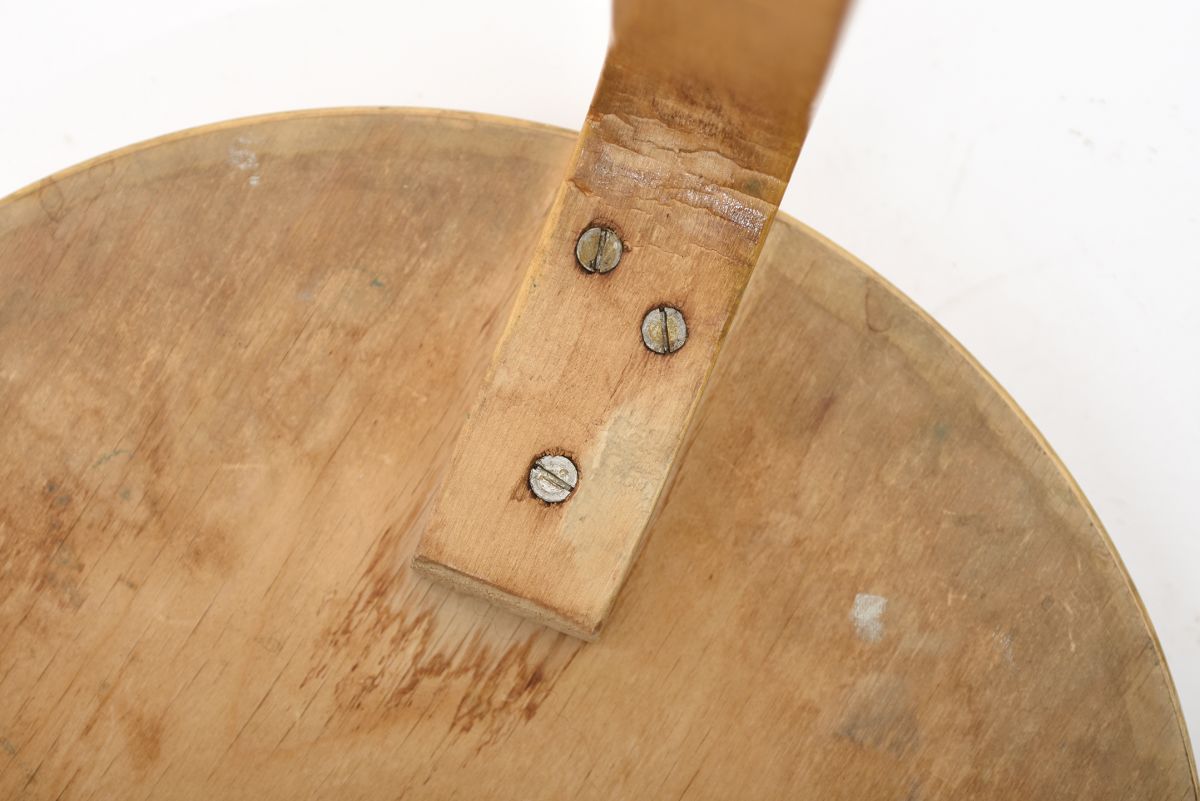 Aalto Alvar stool 60 blue linoleum 04