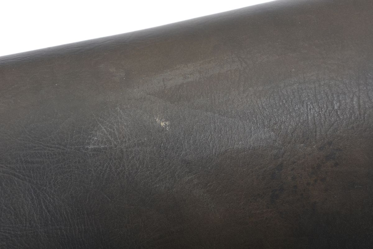 Jacobsen Arne Egg lounge chair leather 02
