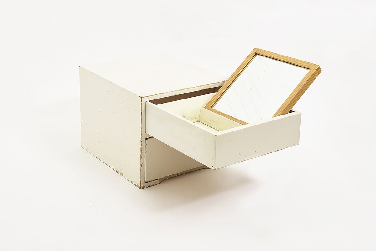 Artek-Wooden-Drawer-With-Mirror_open2