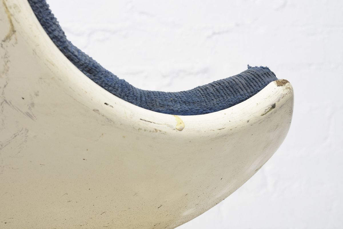 Matti Suuronen Revolving Chair details12