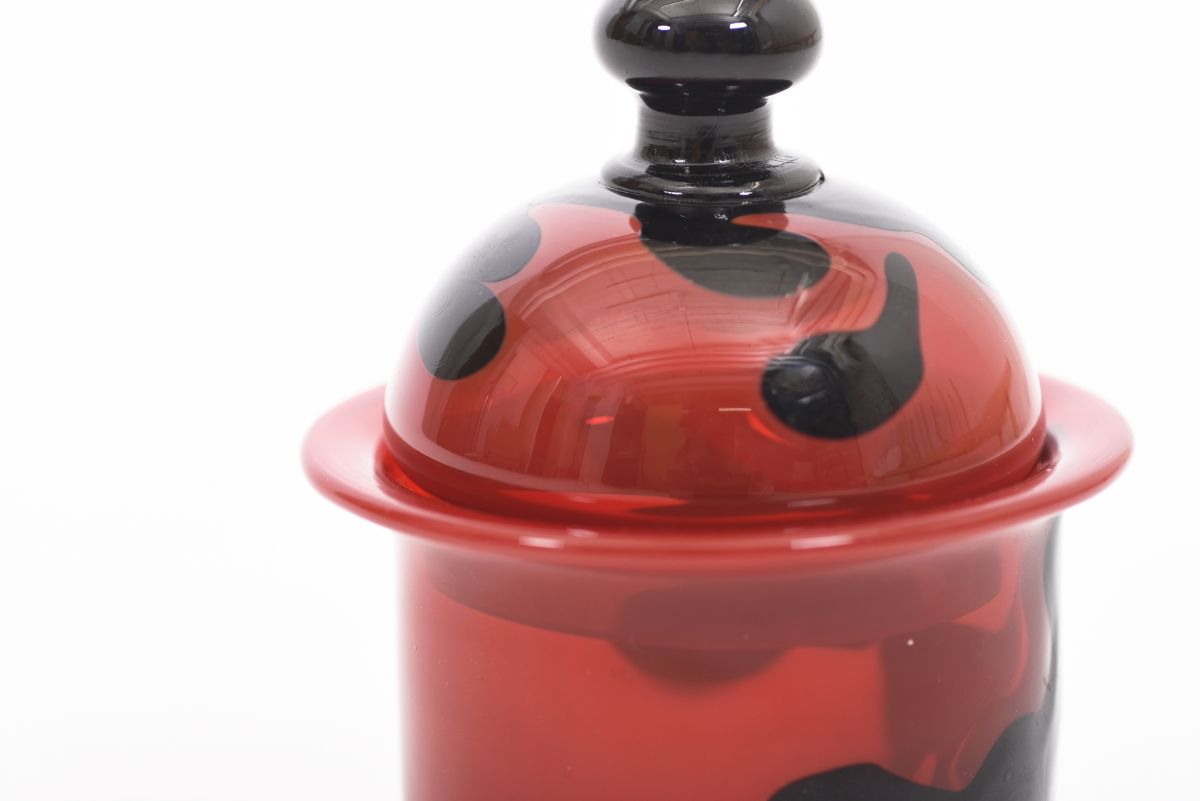 Orvola Heikki Lidded art glass jar 02