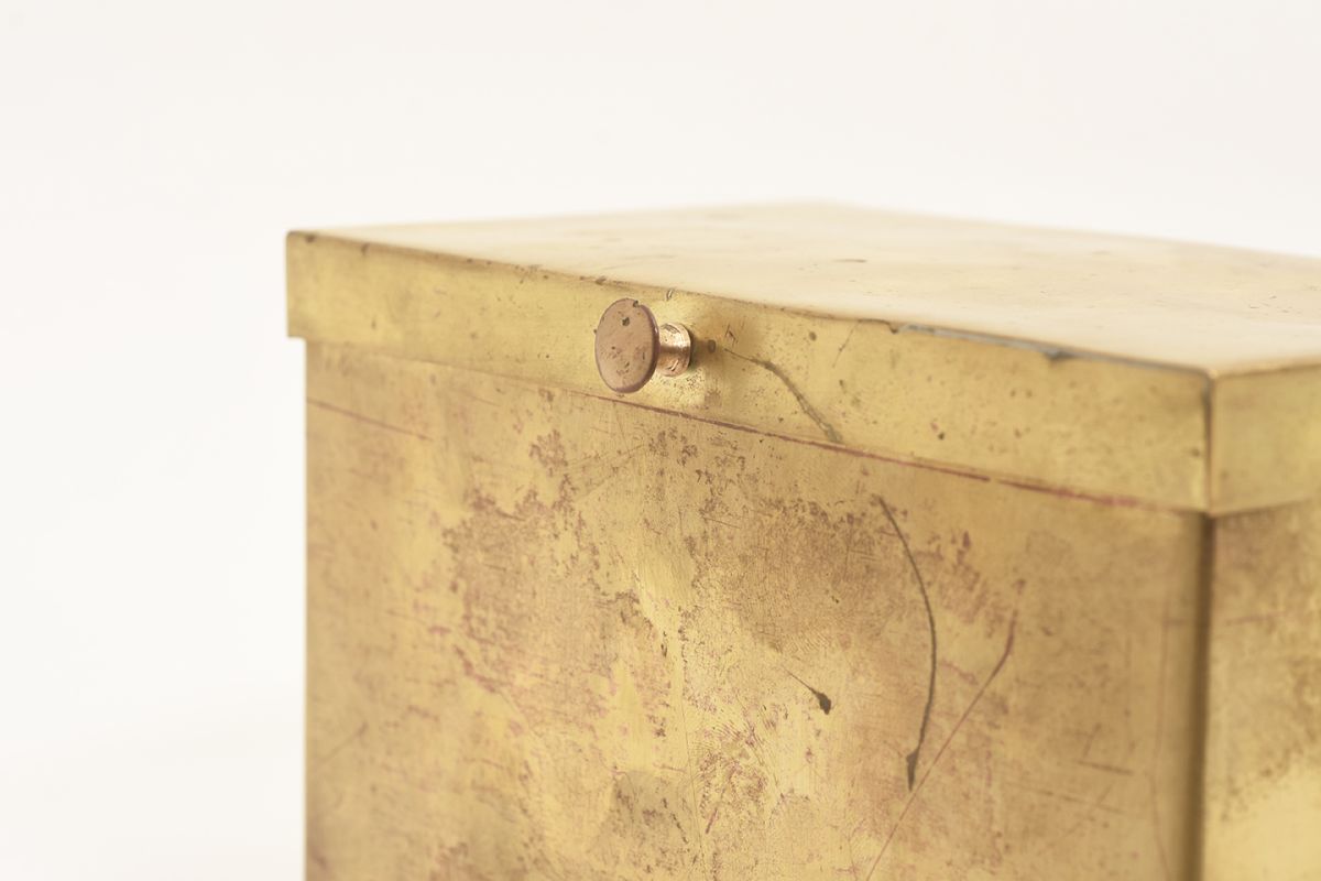 Tynell-Paavo-Brass-Box-Lidded_detail2