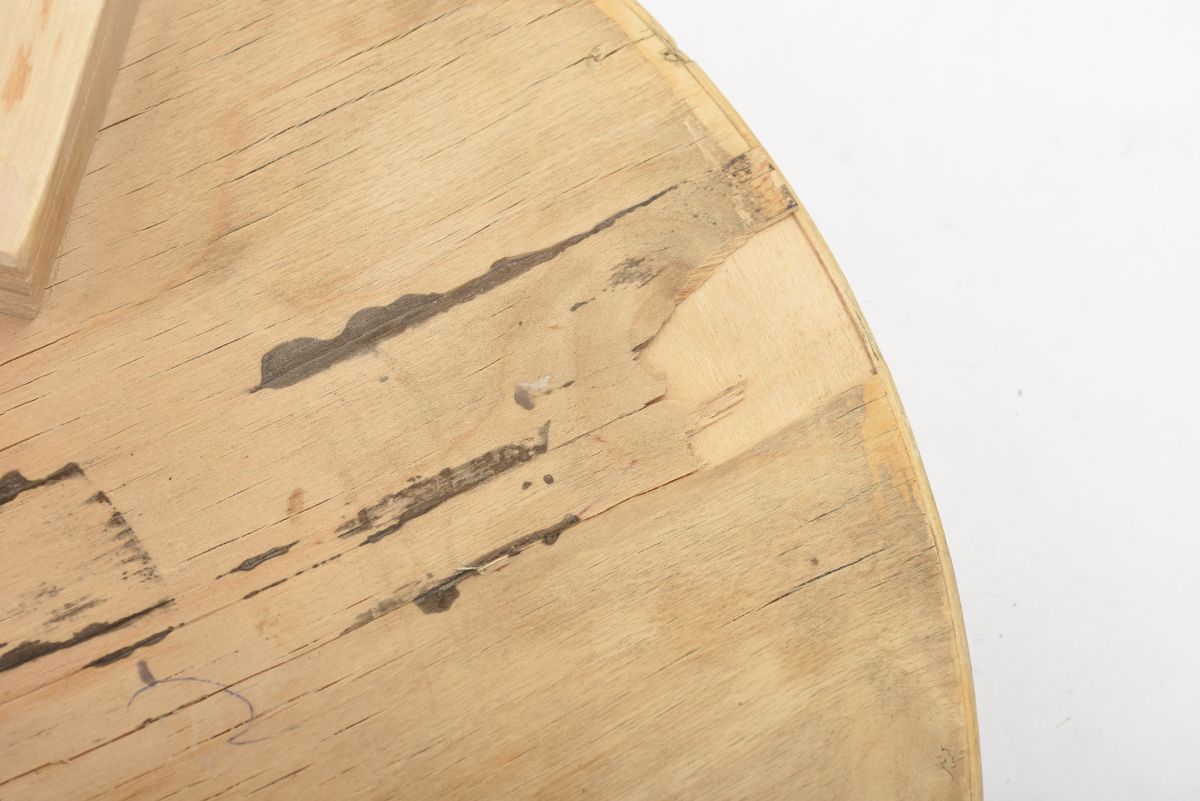 Aalto Alvar stool 60 red linoleum birch 06