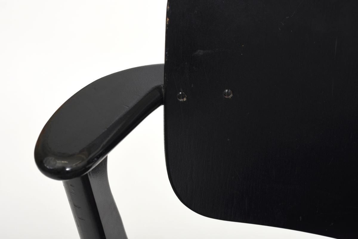 Tapiovaara ilmari Domus chair black 02