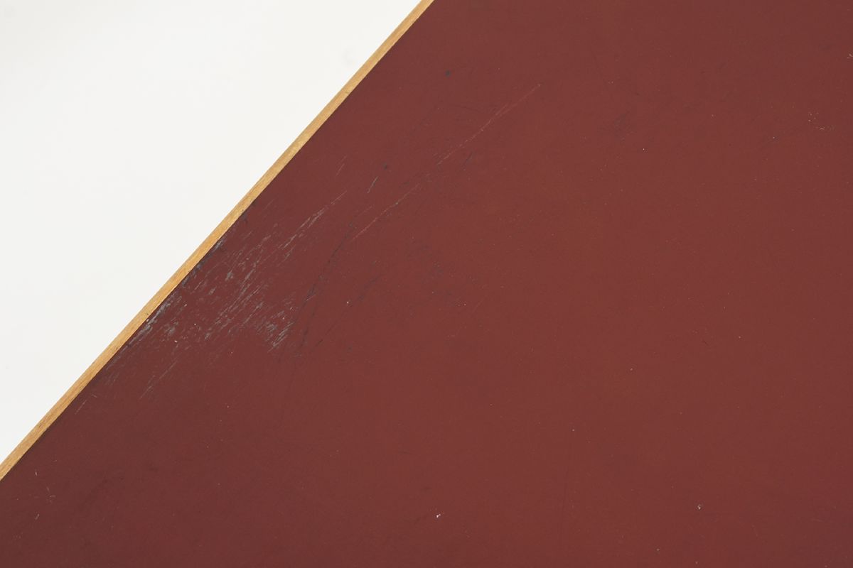 Tapiovaara-Ilmari-Sofa-Table-Red-Lino_detail3