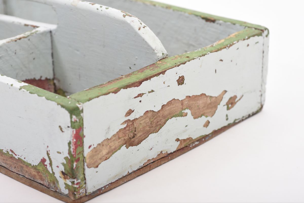 Anonymous Wooden toolbox 04