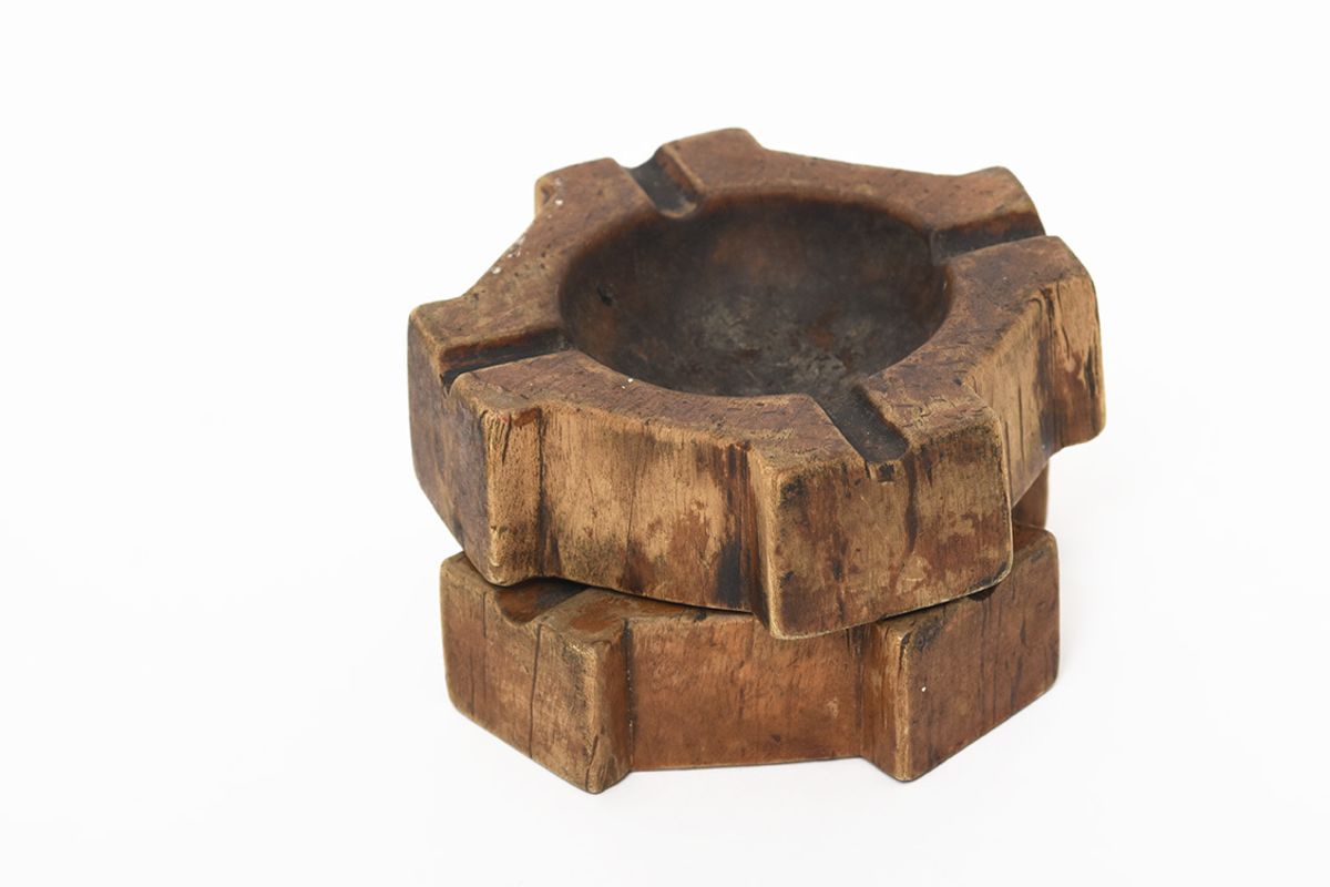 Carved Wooden Ash Trays details2