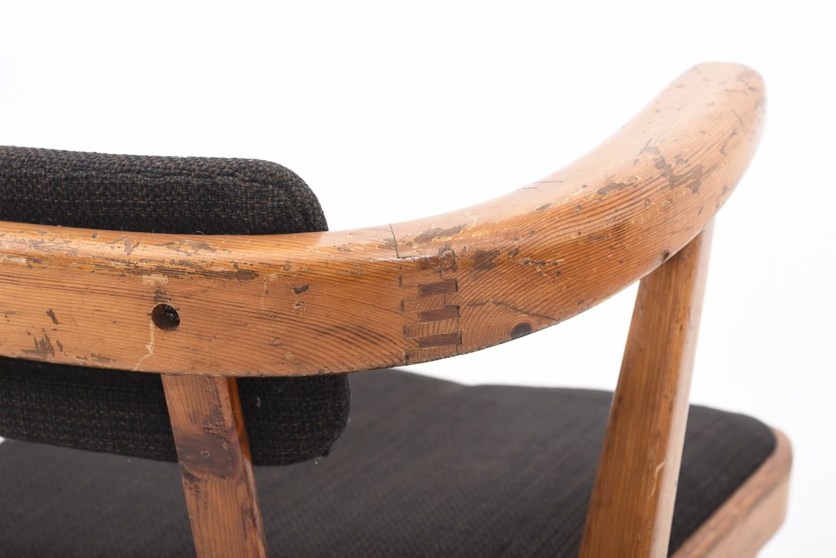 Anonymous wooden armchair 04
